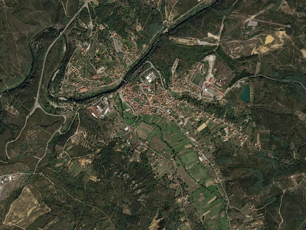 União das freguesias de Côja e Barril de Alva