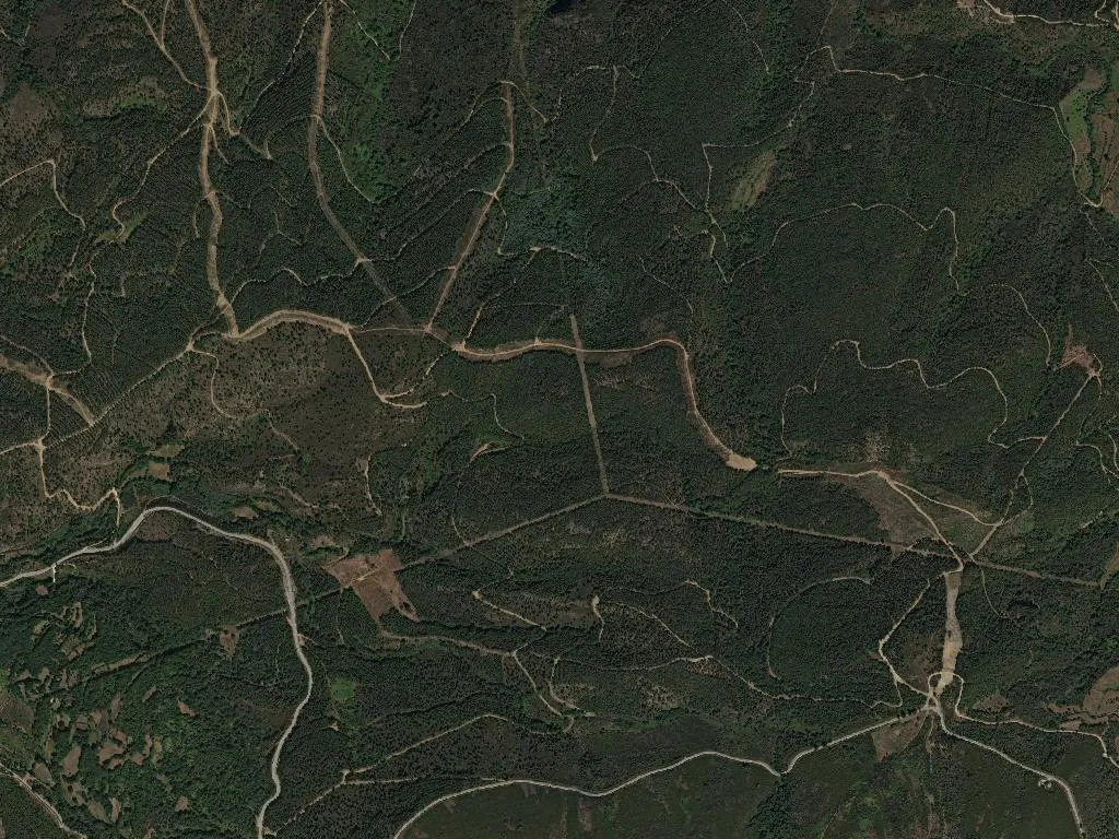 União das freguesias de Pensalvos e Parada de Monteiros