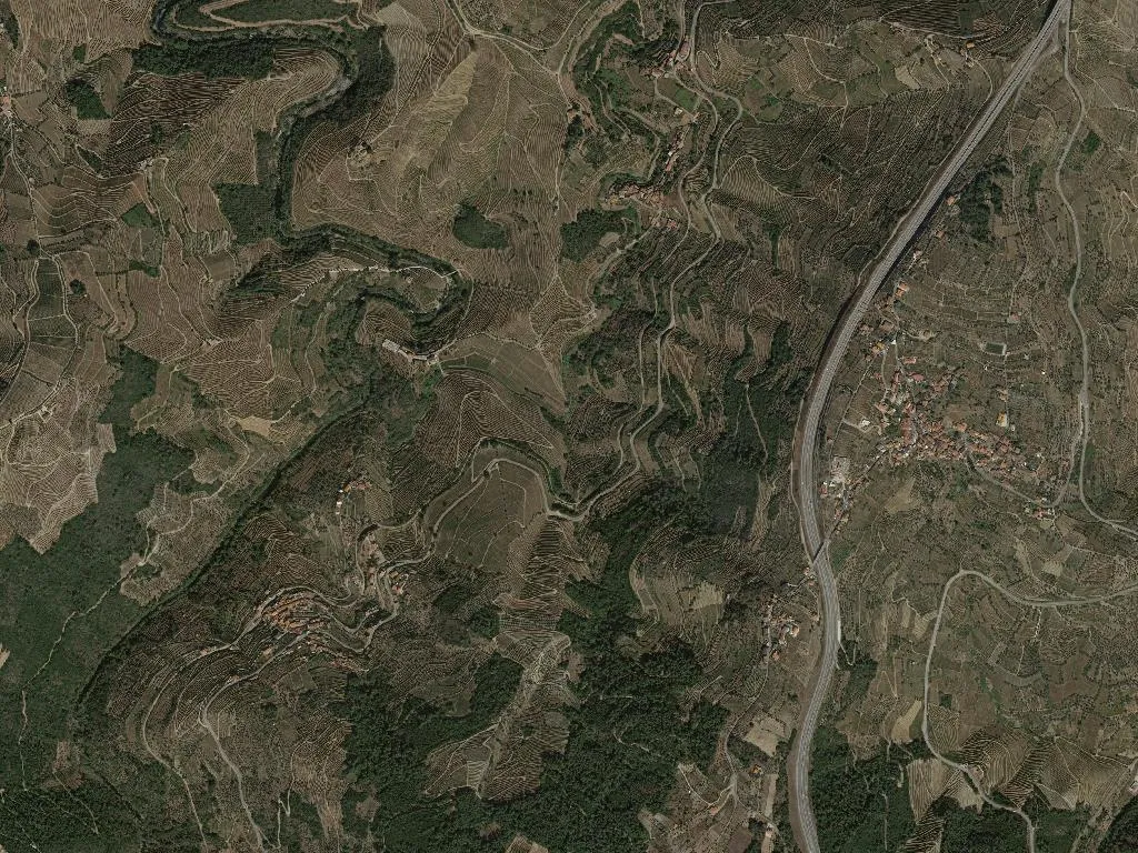 Vista aerea de União das freguesias de Nogueira e Ermida